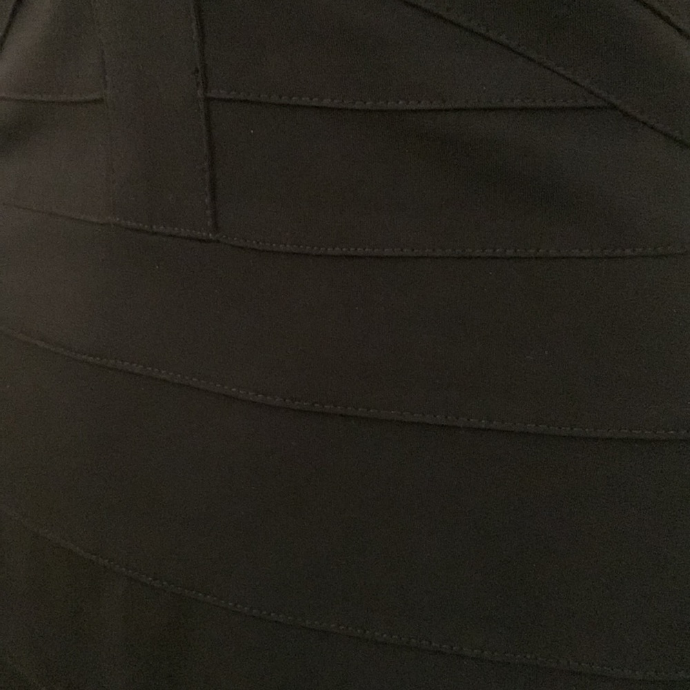 NWT MaxandCleo Black Bandage Dress.  Sz 10 - Picture 4 of 5